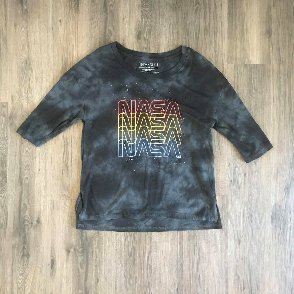 NASA T Shirt - ** 3/$20 **